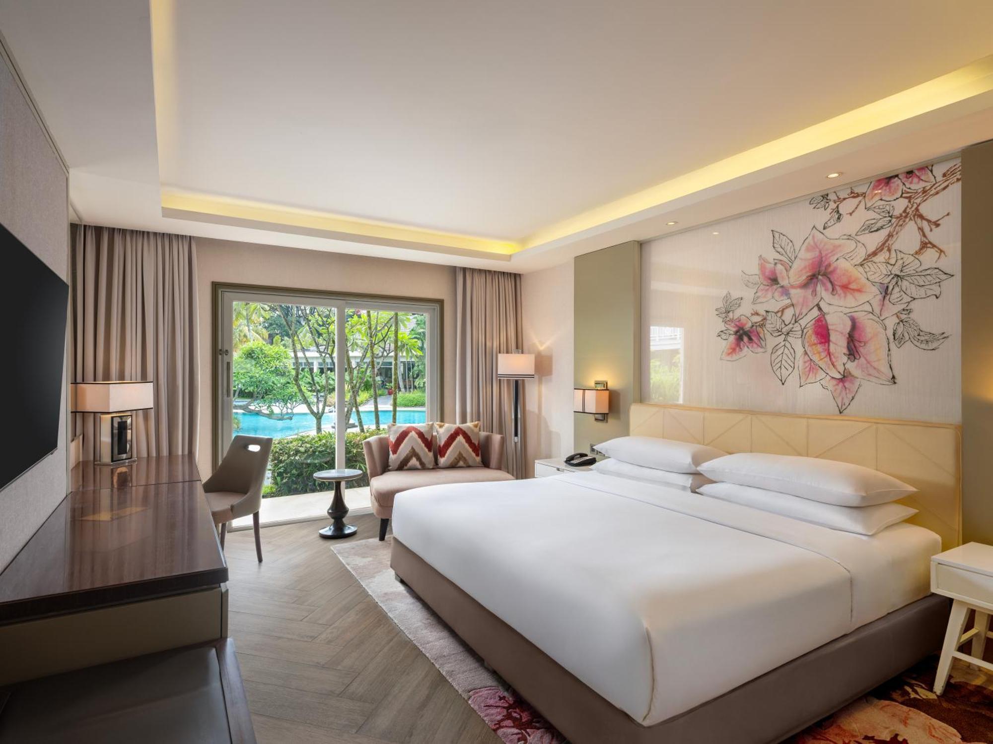 Sheraton Bandung Hotel & Towers Exterior photo