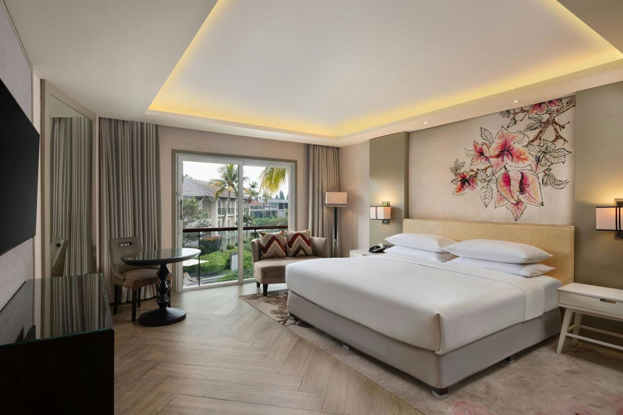 Sheraton Bandung Hotel & Towers Exterior photo